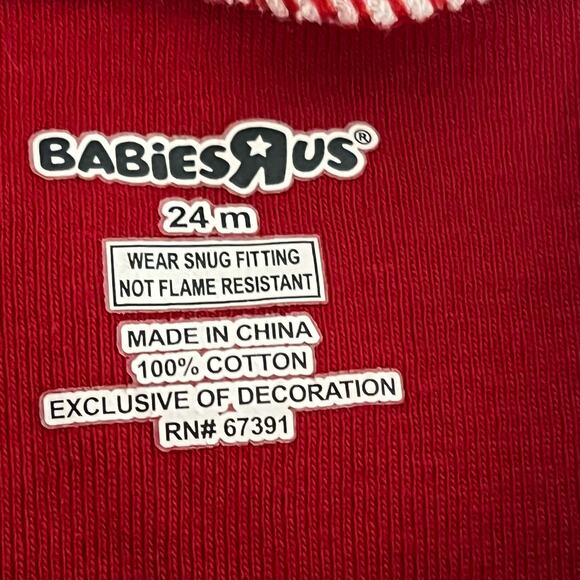 Babies R US Santa Elf Red & Black Girls Boys Christmas Pajamas Size 24 months - Picture 2 of 7